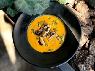 Крем-суп із грильованими грибами