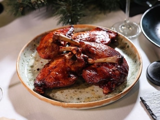 Запечена качина ніжка