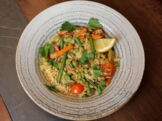 Паста орзо з овочами