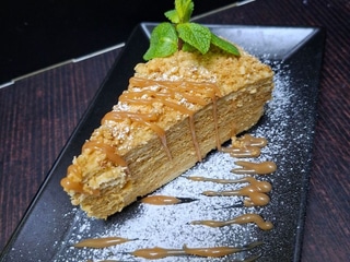 Торт Медовий