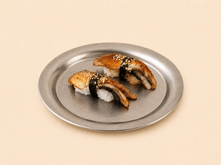 Nigiri z węgorzem