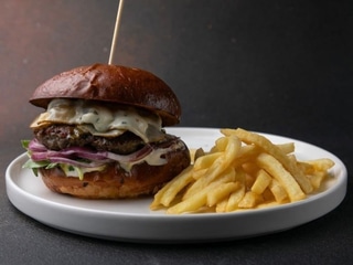 Груша Горгонзола