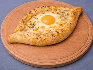 Хачапурі по-аджарськи