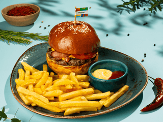 ROYAL BURGER З МАРМУРОВОЮ ЯЛОВИЧИНОЮ