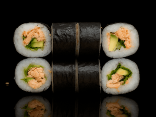Futomaki Spicy Grill Salmon