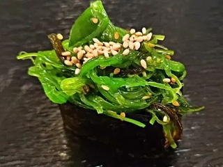 Gunkan Wakame