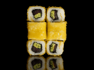 California Tobiko Tuna