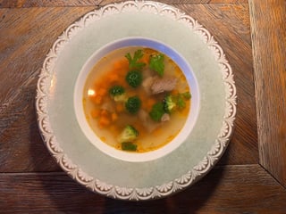 Курячий бульйон з індичкою конфі 