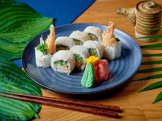 Ebi tempura maki (8 sztuk)