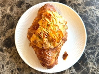 Croissant Double Baked mandľový