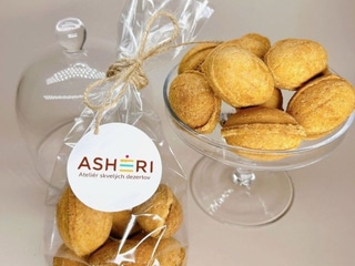 Oriešky s karamelovou plnkou