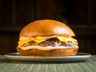 Juustuburger
