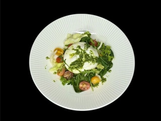салат "Pesto Burrata"