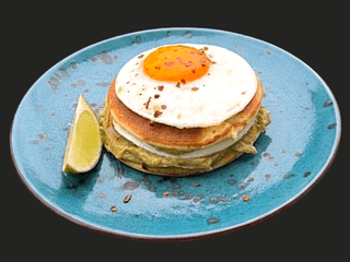 Guacamole Pancake z Jajkiem