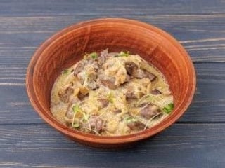 Печінка куряча з цибулею