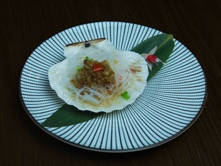 А1. Морські гребінці в часниковому соусі 1 шт