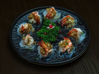 А2. Скляна локшина з часниковими креветками