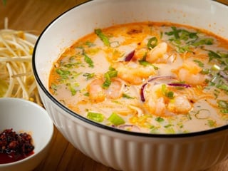 Pho Tom with shrimps 🌶️(Standard portion)