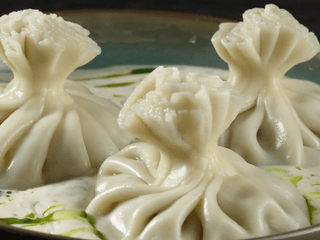 Хінкалі у вершковому соусі 