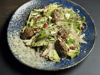 Салат з курячою печінкою