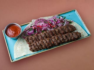 Jahňací ľuľa kebab