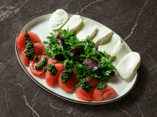 Tomato & Georgian Cheese Appetizer Plate