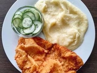 3. REZEŇ & KAŠA & UHORKY