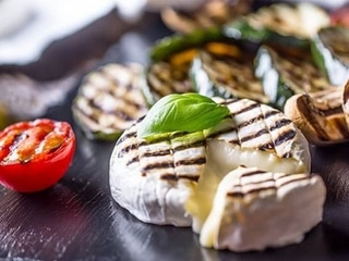 1. GRILOVANÝ HERMELÍN (menu1)