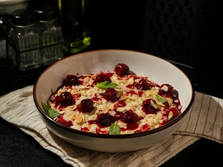 🪫Вівсяна каша на молоці з кавовою вишнею