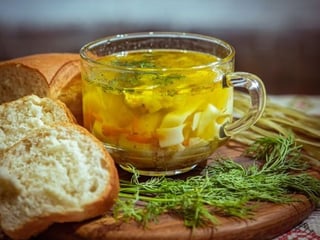 Суп курячий з домашньою локшиною