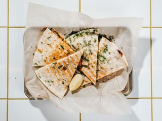 QUESADILLA s kuracím mäsom