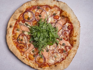 Pizza Con Salmone