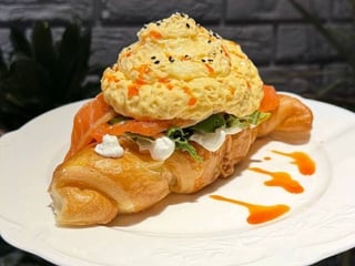 Бенедикт з лососем