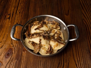 Пісні вареники з картоплею та лісовими грибами