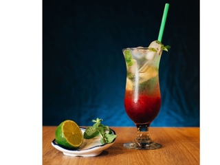 STRAWBERRY MOJITO