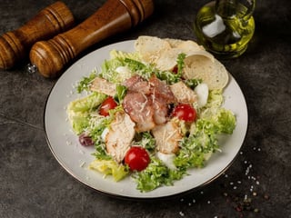 Цезар  з куркою