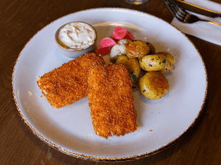 SMAŽENÝ SÝR GOUDA