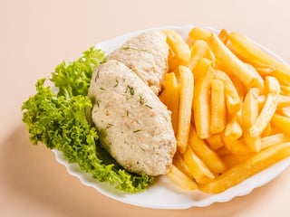 Котлета куряча парова