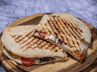 QUATTRO FORMAGGI PANINI