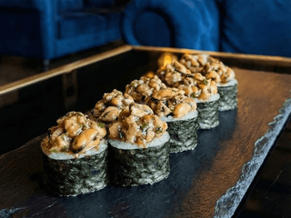 Roll Tatar z omułkami
