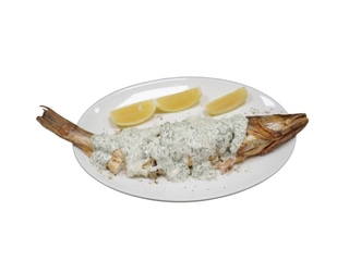 Делікатний судак у вершковому соусі