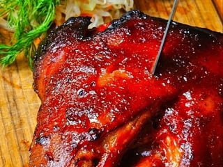 Свинна рулька по домашньому