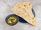 Saagwala chicken kombo
