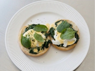 eggs florentine "spinach"
