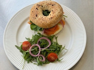 salmon bagel