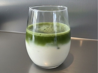 iced matcha latte