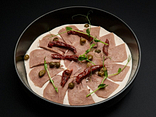 Язик vitello tonnato