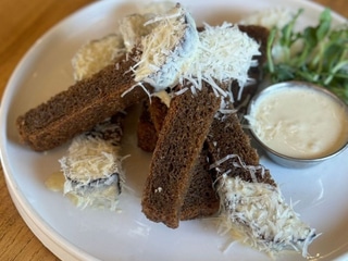 ГРІНКИ З ПАРМЕЗАНОМ