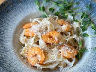 З ТИГРОВИМИ КРЕВЕТКАМИ