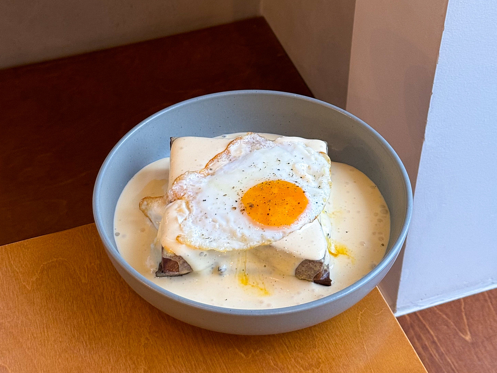 Крок мадам з качкою (380g)